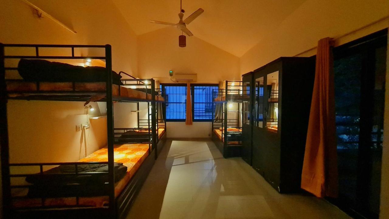 Lifespace- Spacious Hostel In A Luxurious Villa Pune Exterior photo
