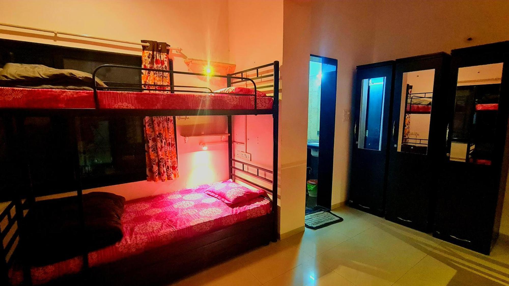 Lifespace- Spacious Hostel In A Luxurious Villa Pune Exterior photo